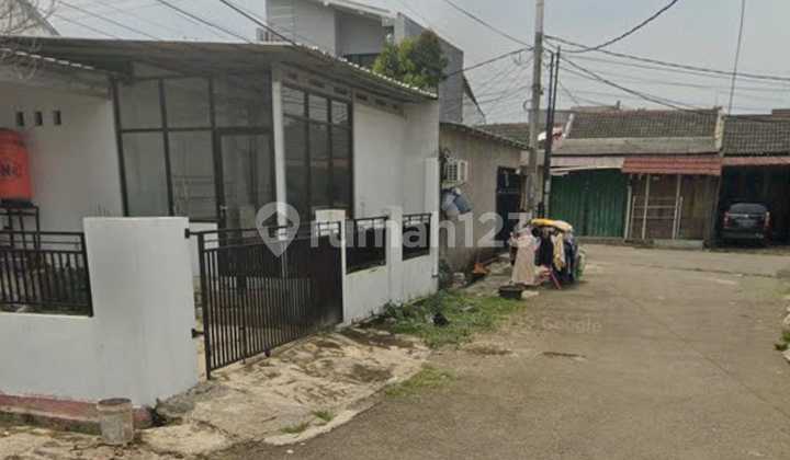 For Sale: House in a Corner Position at Munjul Residential Area, Purwakarta City