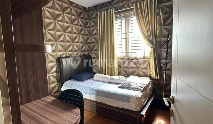 Dijual Rumah Mewah 2 Lantai dan Isinya di Grand Taruma Karawang 2