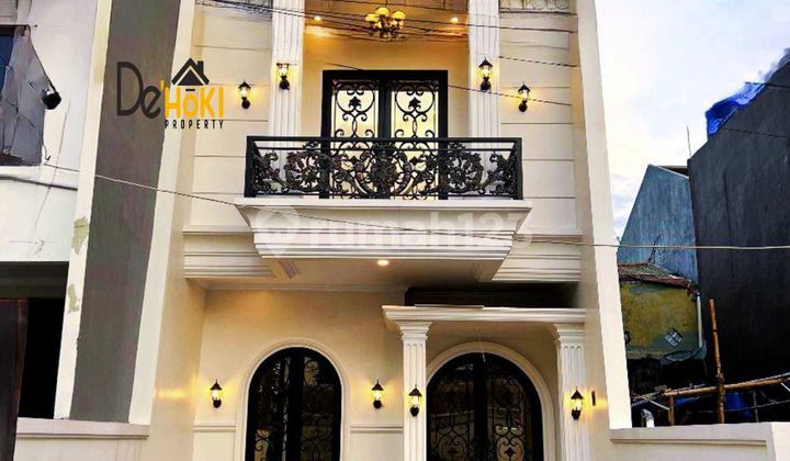 Luxury New House For Sale in Jagakarsa, South Jakarta 2