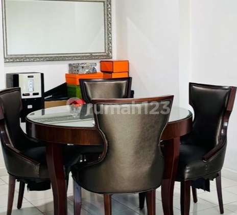 Strategic Semanggi Apartment for Sale at Low Price 2