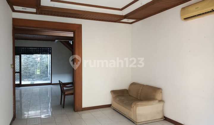 Rumah Nyaman Aman Dalam Kompleks Kebayoran Baru Jakarta Selatan Dijual Cepat