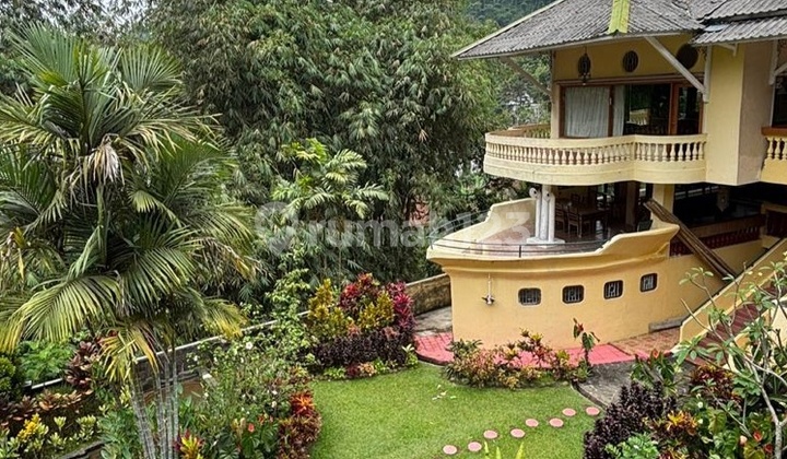 Villa Mega Mendung Puncak Bogor Dijual Siap Cuan