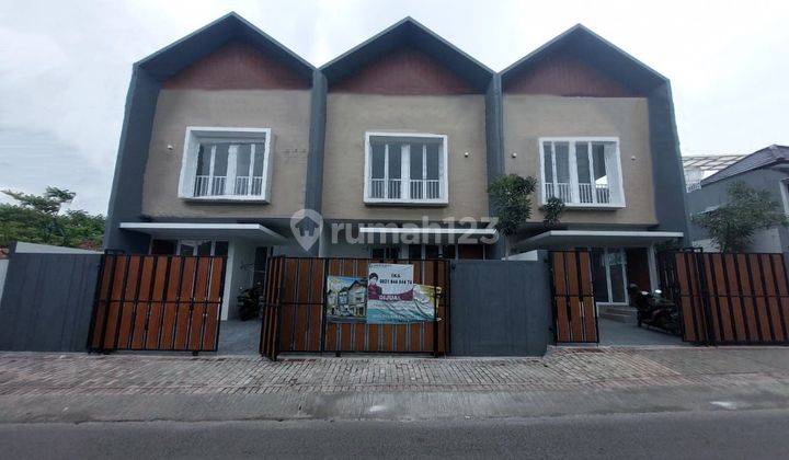 Rumah Nyaman dalam Cluster Strategis 1