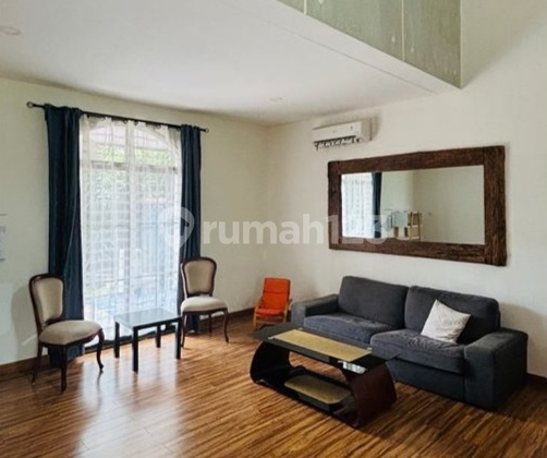 Rumah Cantik Swimming Pool Kompleks Cipete Jakarta Selatan
