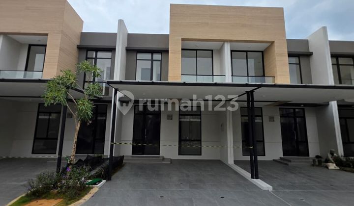 Disewakan Rumah PIK 2 Villa Pasir Putih Uk 8x15 3 kamar 120 Juta!