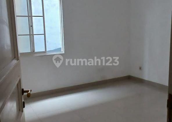 For Rent House in PIK 1 before Tzu Chi, Size 8x17, Price 150 Million 2