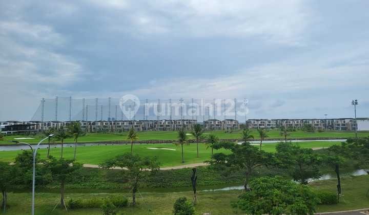 Disewakan Rumah Mewah Golf Island PIK Ukuran 10x30 4 Kamar tidur! 2