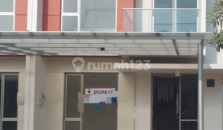 Disewakan Rumah Pik 2 Ukuran 6X12,5 3 Kamar 2 AC Harga 75Jt/Thn