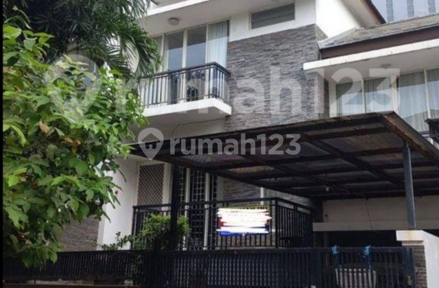 For Sale: Layar Permai PIK House Size 8x15 Semi-Furnished, Already SHM.
