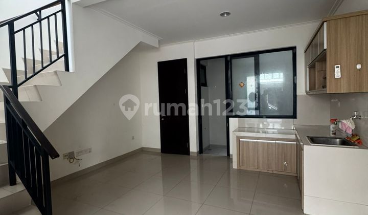 Disewakan Rumah PIK 2 Milenial 2 kamar ada Furnish 4,5x10 36 Juta Disewakan Rumah PIK 2 Milenial 2 kamar ada Furnish 4,5x10 36 Juta