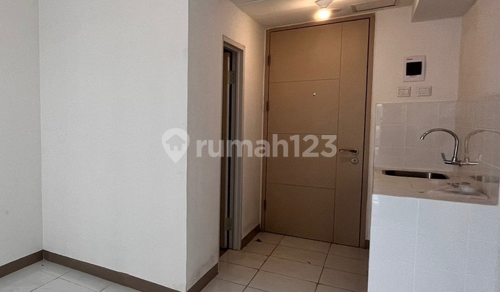 Quick Sale Tokyo Pik 2 Apartment Studio Type with AC 235 Million!!