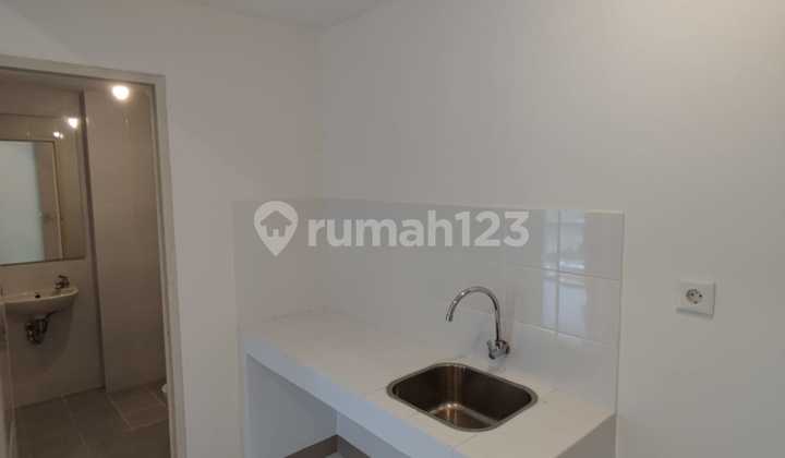 For Rent: Tokyo Apartment 2BR Type 38m2 Corner Unit with AC Only 18 Million! For Rent: Tokyo Apartment 2BR Type 38m2 Corner Unit with AC Only 18 Million!