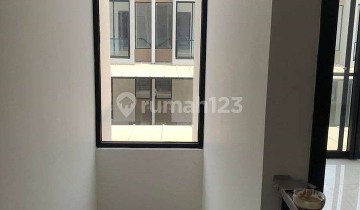 Jual Dibawah 1M NEGO Rumah PIK 2 Milenial Ukuran 4,5x10 TERMURAH! Jual Dibawah 1M NEGO Rumah PIK 2 Milenial Ukuran 4,5x10 TERMURAH!