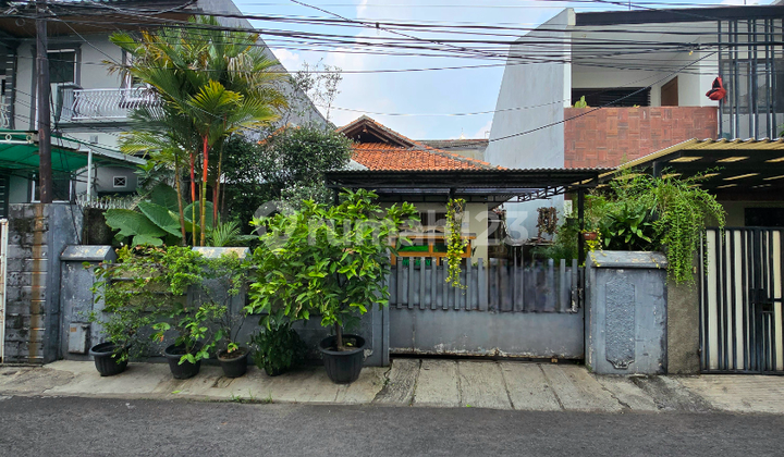 Dijual Rumah Lama Lokasi Dekat Mrt Jalan Fatmawati Jakarta Selatan