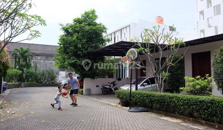 Dijual Rumah Cantik Dalam Komplek Di Pejaten Barat Jakarta Selatan  1