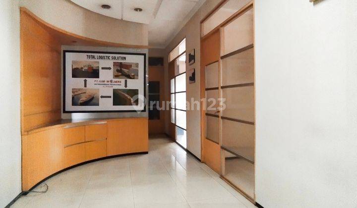 Bangunan Komersil Ex Gudang Di Jalan Saharjo Tebet Jakarta Selatan  4
