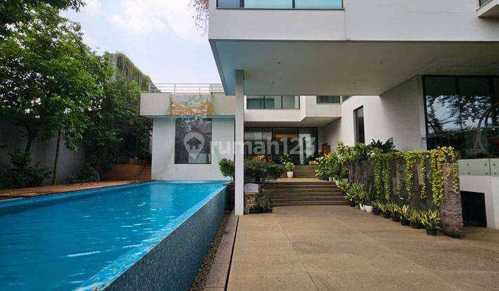 TURUN HARGA...!!! Rumah Model Kontemporer Di Kemang Jakarta Selatan  1