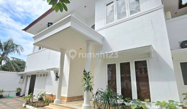 Rumah Mewah Siap Huni Di Kemang Jakarta Selatan  1