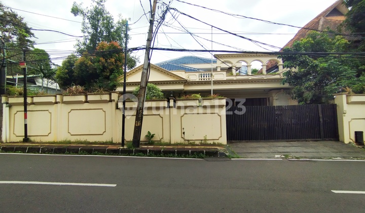 For Sale Old House In Prime Area Menteng Central Jakarta 2