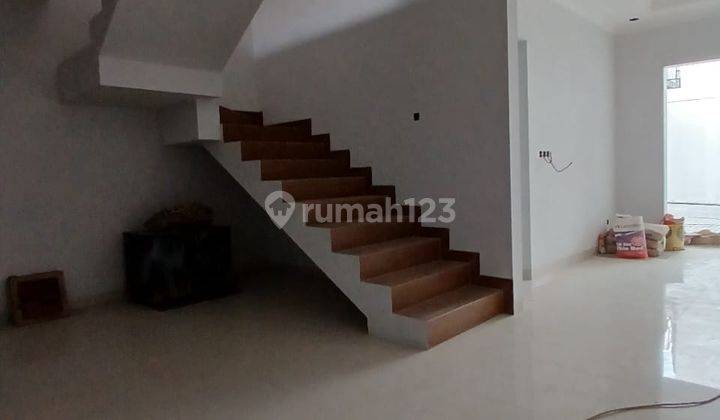 Rumah Baru Dalam Cluster Di Area Ragunan Jakarta Selatan 2