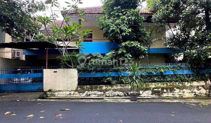 Rumah Lama Terawat Di Scbd Area Senopati Kebayoran Baru Jakarta Selatan  1