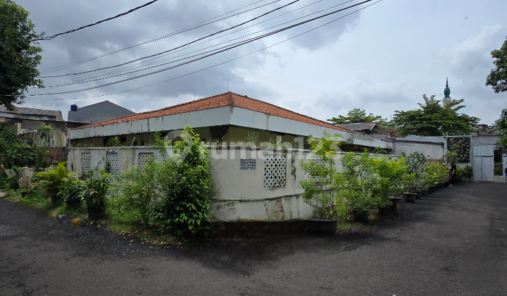 For Sale House Priced Below NJOP in Radio Dalam, Kebayoran Baru, South Jakarta