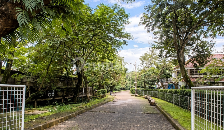 Rumah Cantik Siap Huni di Are Ragunan Jakarta Selatan 2