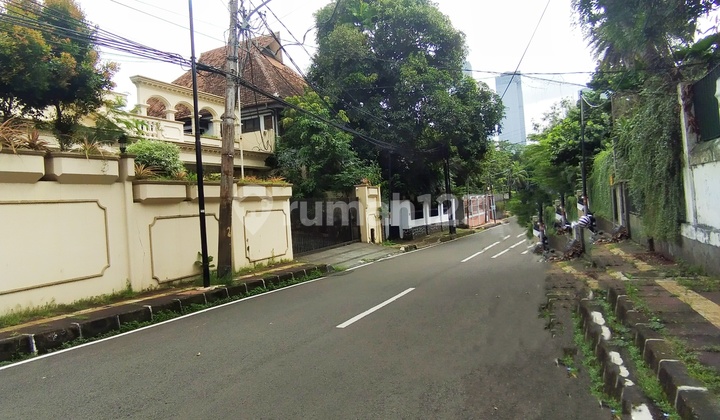 Dijual Rumah Lama Di Prime Area Menteng Jakarta Pusat