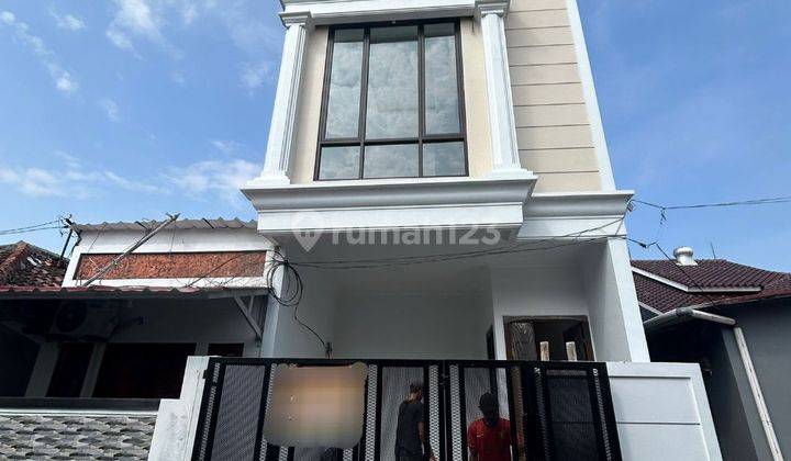 Rumah Baru Mewah Modern Classic Siap Huni Di Gandaria Jakarta Selatan  1