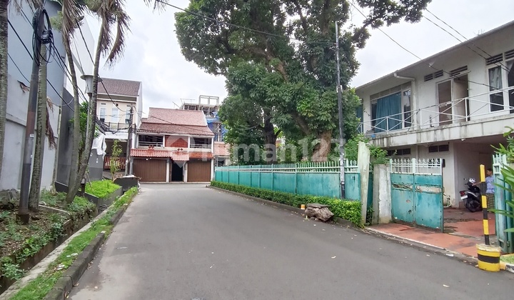 Rumah Dalam Komplek di Area Patal Senayan Jakarta Selatan 2
