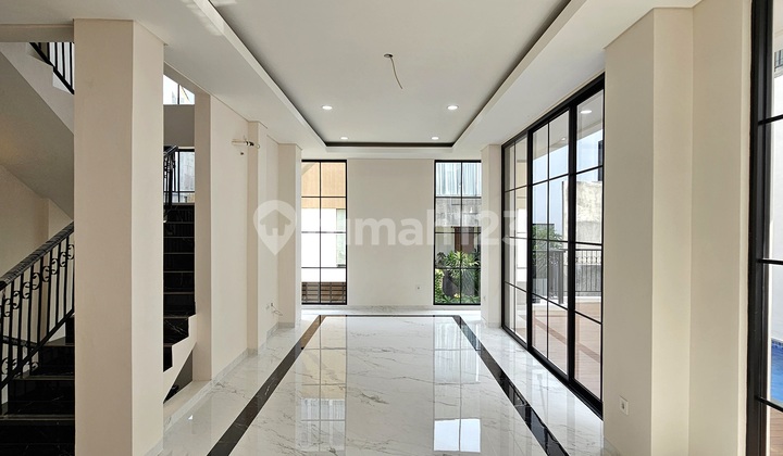 Rumah Brand New Dalam Town House di Belakang Ragunan Jakarta Selatan