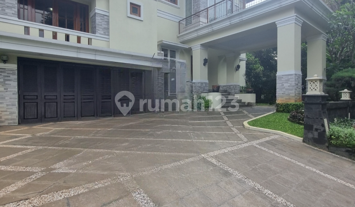 Luxurious and Serene House in Lebak Bulus, South Jakarta 2