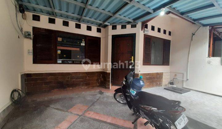 Dijual Cepat Rumah 2 Lantai Baru Renov Duri Kepa Jakarta Barat 1