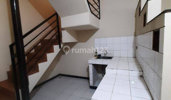 Dijual Cepat Rumah 2 Lantai Baru Renov Duri Kepa Jakarta Barat 2