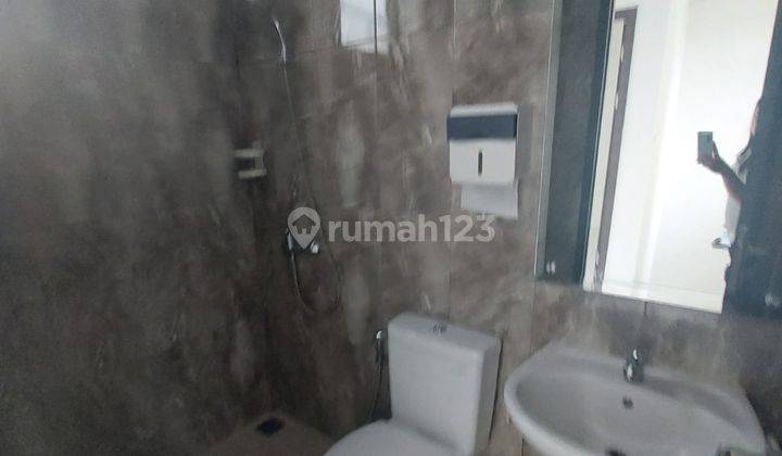 Disewakan Cepat Rumah di Lavon 1, Cikupa 3