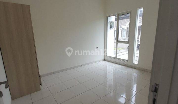 Rumah di Cluster Fedora Suvarna Sutera 6