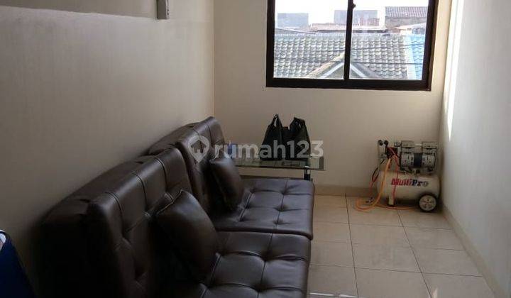 Dijual cepat Ruko 2 lantai di Harapan Indah Bekasi 
 2