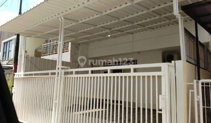 Dijual cepat rumah siap huni di Taman Modern, Jakarta Timur 1