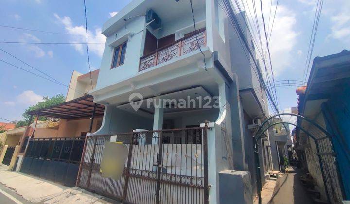 Dijual Rumah 2 Lantai, Siap Huni Di Cempaka Putih, Jakarta Pusat.
 2