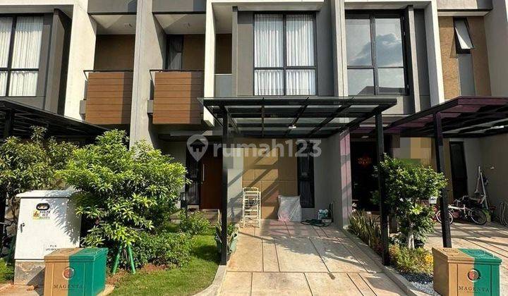 Disewakan Rumah Semi Furnished Di Cluster Magenta Summarecon Bekasi 
 1