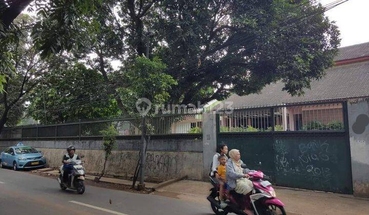 Rumah pinggir jalan strategis bawah NJOP di pejaten barat 1