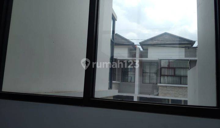 Dijual Murah Bu Rumah Di The Villas Cluster 2 Lantai Tangsel Baru 2