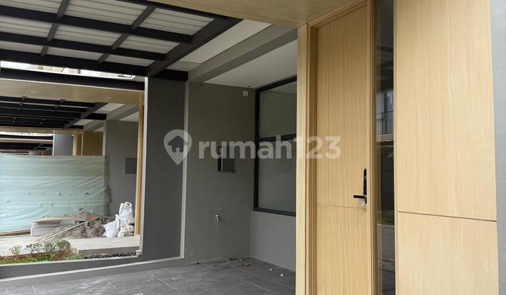 Last Stock !! Rumah Hook Modern Semi Furnished Depan East Varra Mall Bsd