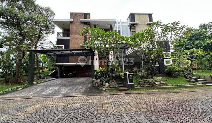 Rumah The Green Bsd Serpong 3 Lantai Hook  1