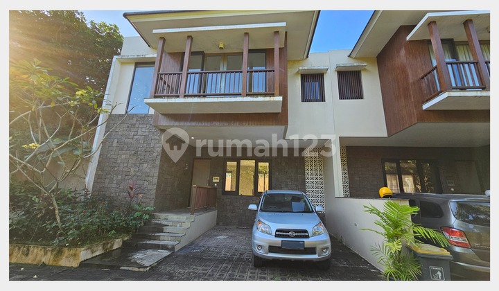 at Newland Villa, Jimbaran, South Kuta, Badung Regency, Bali 80361, Badung