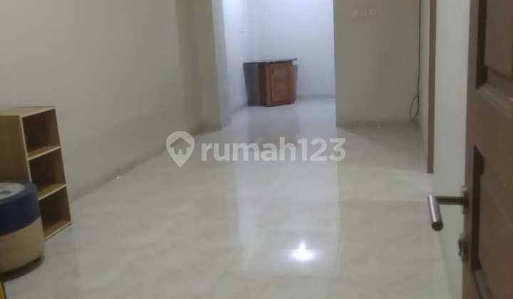 Rumah Strategis Taman Harapan Baru Kota Bekasi Cocok Hunian dan Investasi