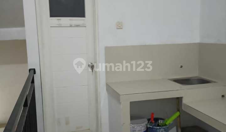 Ruko 2 1 2 Lantai di Harapan Indah Bekasi 4