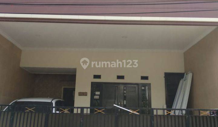 Dijual 2Lantai Rumah Murah Minimalis di Bulevard Hijau Harapan Indah Bekasi 1