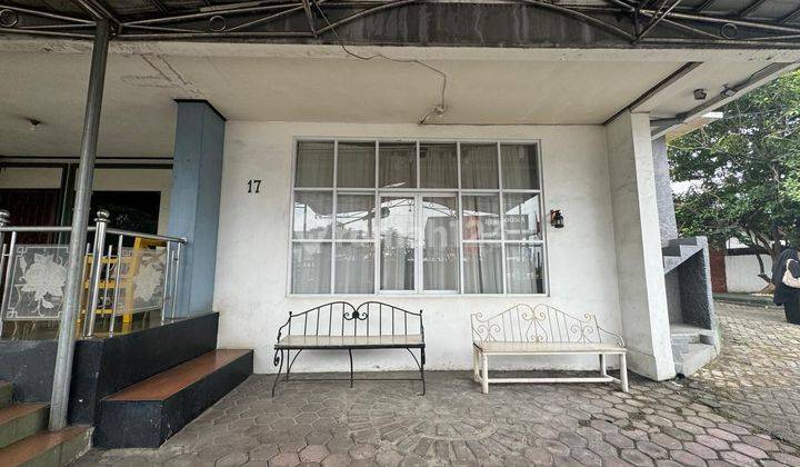 Dijual Rumah Full Furnish Lokasi Sangat Strategis di Margonda Raya Depok 1