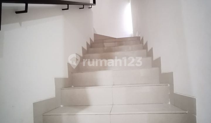 House in Wisteria Metland Ujung Menteng Cakung East Jakarta 2